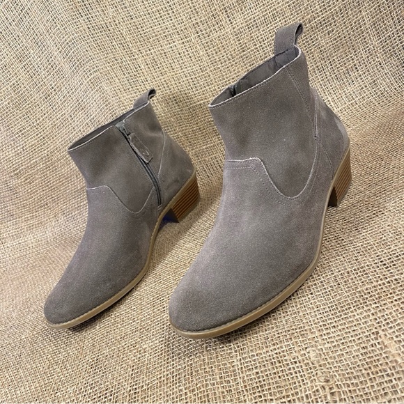 vionic booties sale